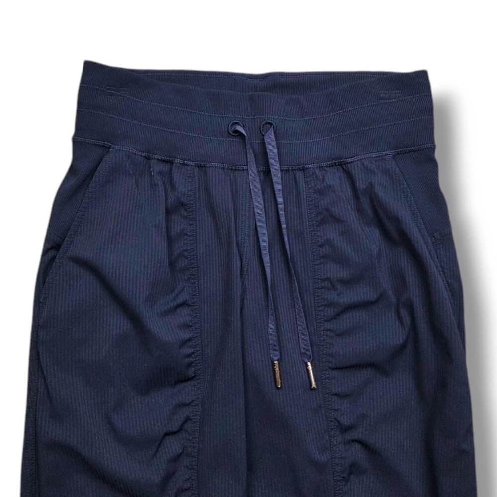 Lululemon Dance Studio Mid Rise Jogger Womens 10 Swift W5ENMS Blue - Picture 2 of 10